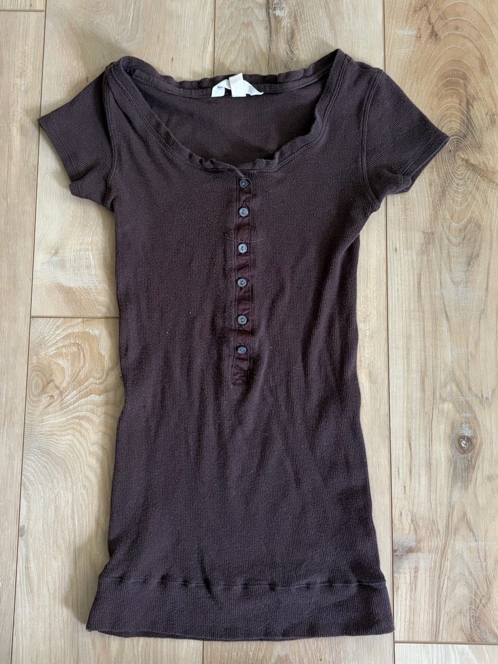 Aeropostale Short Sleeve Ribbed Henley Top - Dark Brown